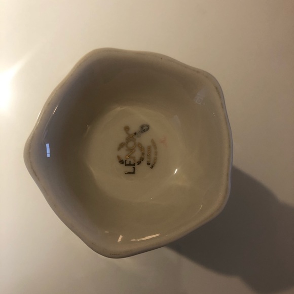 Lenox vase - Picture 3 of 4